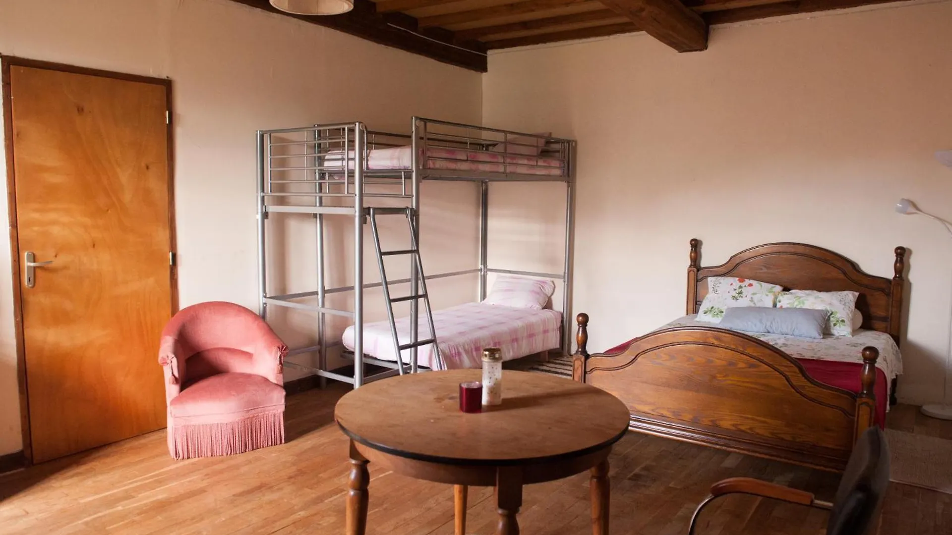Hameau De Nouste Temps Bed & Breakfast Castelnau-Magnoac 0*,  France